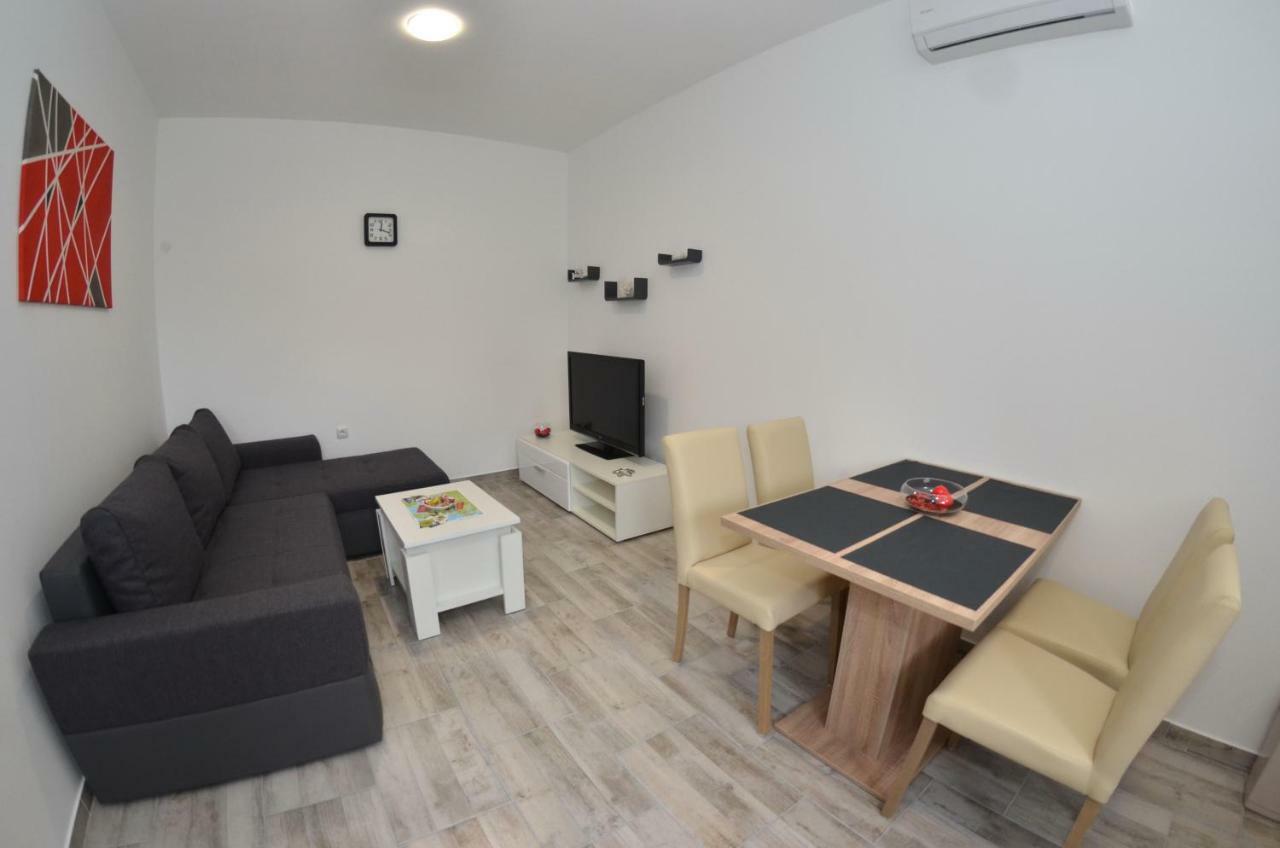 Apartman Mia Pula Exterior photo